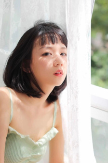 丰满的邻居